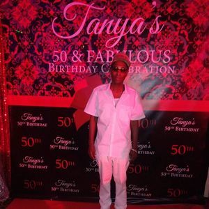 Meet your Posher, Robert